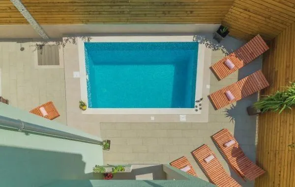 Apartment In Pakostane With Pool Access, Terrace, Air Conditioning, Wi-Fi, 3548-1