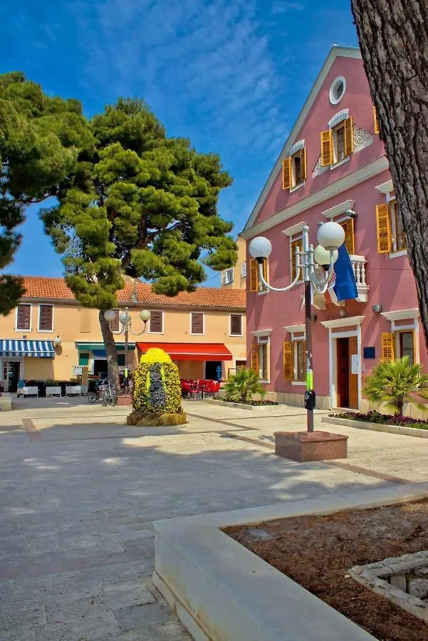 Apartment In Pakostane With Pool Access, Terrace, Air Conditioning, Wi-Fi, 3548-1